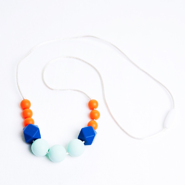 num num teething jewellery